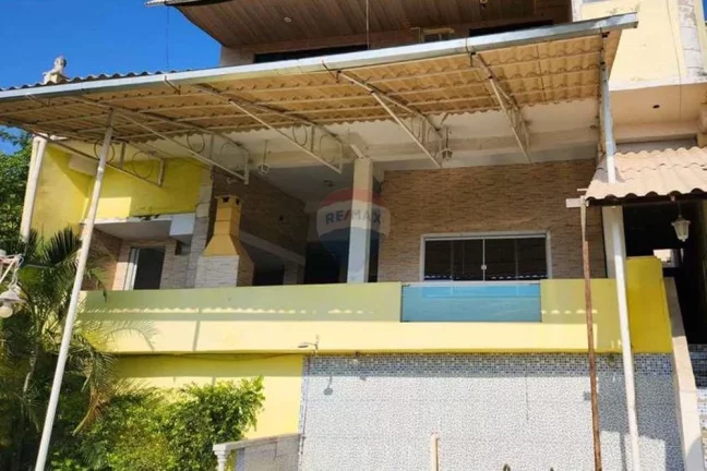 Imagem Casa com 2 quartos à venda em Jardim Sulacap, Rio de Janeiro - RJ