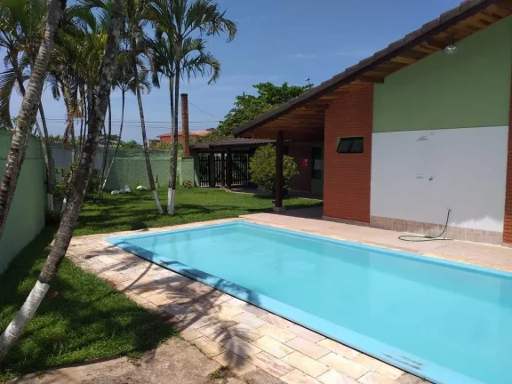 Imagem Casa para Venda em Itanhaém, Jardim Regina, 3 dormitórios, 1 suíte, 2 banheiros, 4 vagas