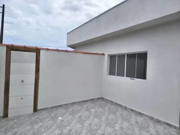 Imagem Casa para Venda em Itanhaém, Tupy, 2 dormitórios, 1 suíte, 1 banheiro, 2 vagas