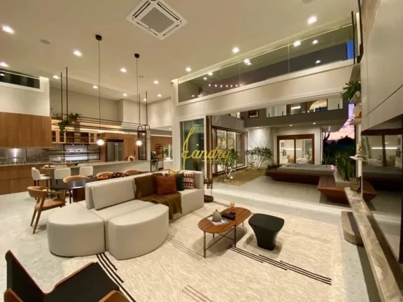 Imagem Sobrado condomínio fechado, com 04 suítes e SPA mobiliado e decorado