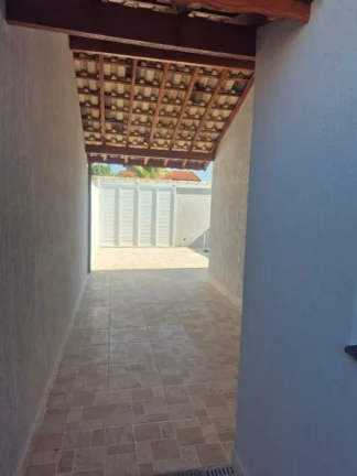 Imagem Casa para Venda em Itanhaém, Tupy, 2 dormitórios, 1 suíte, 1 banheiro, 3 vagas