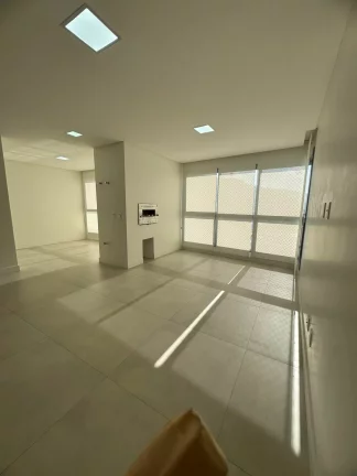 Imagem Apartamento com 3 dormitórios para Locação sendo 3 suítes, 122 m² - Centro - Bal. Camboriú/SC