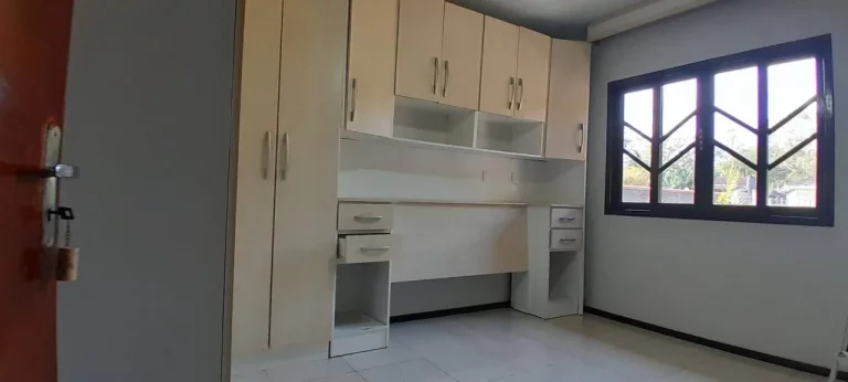 Imagem Casa à Venda - Escalvado