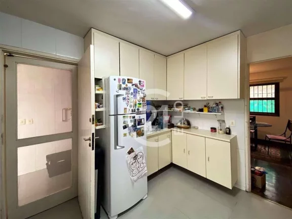 Imagem Casa com 3 dormitórios à venda, 285 m² por R$ 1.280.000,00 - Chácara Vale do Rio Cotia - Carapicuíba/SP