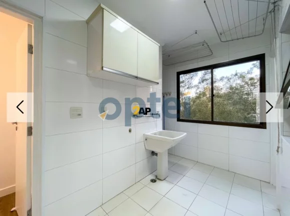 Imagem Apartamento Semimobiliado de 217m2, 4 dorms (2 suítes), 5 vagas, para venda ou locação no condomínio Edifício Condomínio Hyde Park - Morumbi - SP