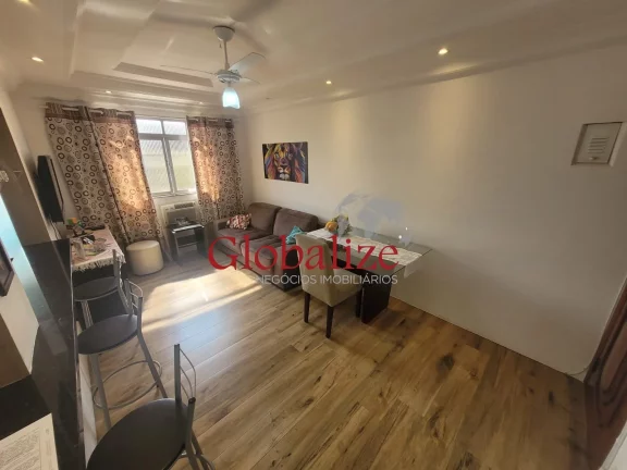 Imagem APARTAMENTO 02 DORMITÓRIOS, R$415.000,00, TODO REFORMADO, COZINHA AMERICANA, PRÓXIMO À PRAIA, 01 VAGA DE GARAGEM SUFICIENTE
