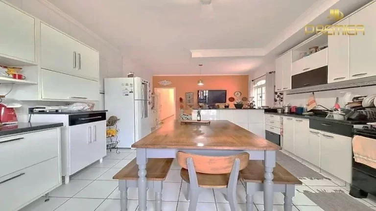 Imagem CASA À VENDA NO JARDIM PACAEMBU COM 3 DORMITÓRIOS (1 SUÍTE) EM JUNDIAÍ SP