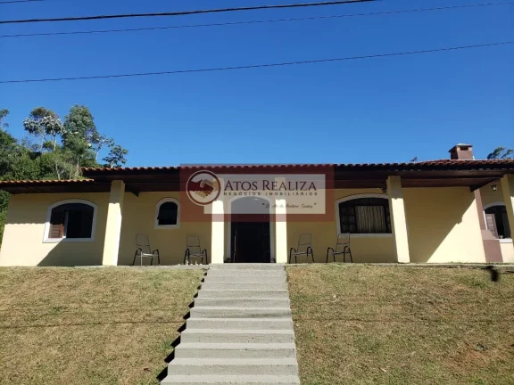 Imagem Casa térrea em Fazenda da Ilha com 4 dormitórios e 3 suítes por R$800k para venda e R$3.5k para locação - 340m² de área útil