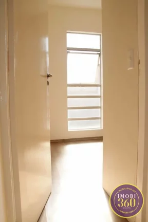 Imagem Apartamento com 3 Quartos e 1 banheiro à Venda, 45 m² por R$ 290.000