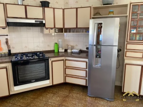 Imagem CASA COM 4 DORMITÓRIOS À VENDA, 600 M² - JACARÉ - CABREÚVA/SP