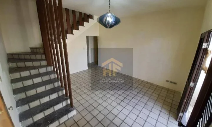 Imagem Casa com 08 quartos, localizada em Fragoso, Olinda - Pernambuco