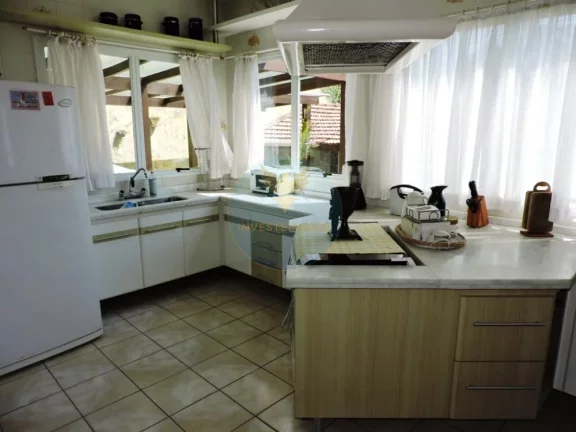 Imagem Casa em Condomínio a Venda no bairro Granja Viana - Carapicuíba, SP