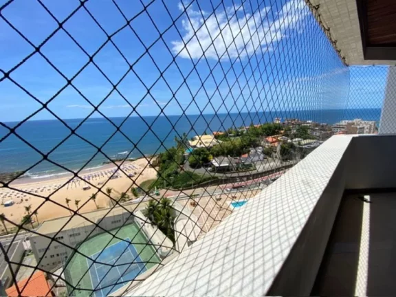 ALTO DA ENSEADA - No ponto mais charmoso do Rio Vermelho, um 4 Suítes de alto padrão, com uma vista mar deslumbrante para praia da Paciência: 6 vagas
