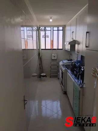 Imagem Imperdível! Apartamento à venda em São Paulo-SP na Vila Carmosina: 2 quartos, 1 sala, 1 banheiro, 1 vaga, 57m².