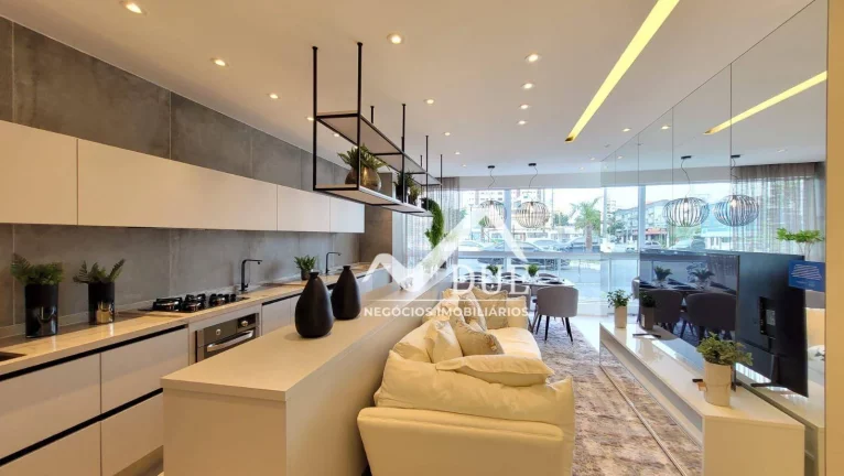 Imagem Apartamento com 2 dormitórios à venda, 72 m² por R$ 695.000,00 - Boqueirão - Santos/SP