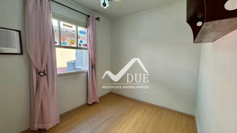Imagem Casa com 3 dormitórios à venda, 142 m² por R$ 800.000,00 - Encruzilhada - Santos/SP