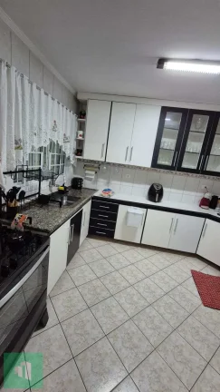 Imagem Sobrado à venda em São Bernardo do Campo, Taboão, com 2 quartos, 84m2