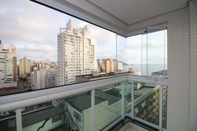 Imagem Apartamento Padrão à locação com 2 suítes e Vista parcial para o mar no bairro do Embaré em Santos/SP