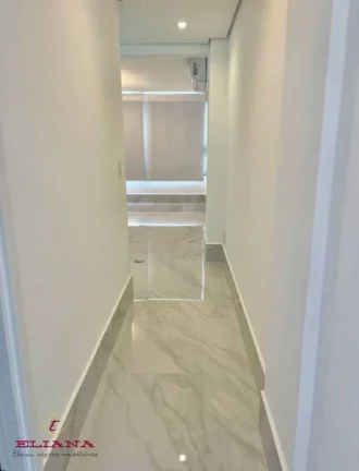 Imagem Cobertura em São Paulo, Vila Nova Conceição, com 2 quartos, 160m²