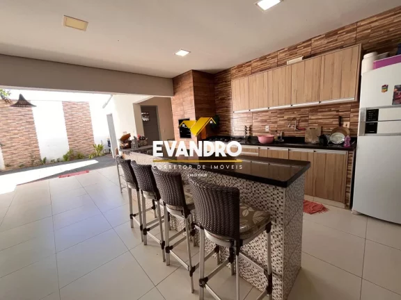 Imagem Casa em Condomínio para Venda em Cuiabá / MT no bairro Jardim Imperial