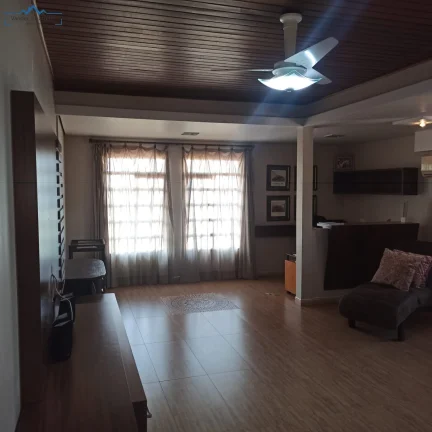 Imagem TERRENO COM 1000 M² COM BARRAÇÃO E APARTAMENTO Ã VENDA NO CENTRO DE TOLEDO-PR.