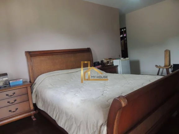 Imagem Casa à venda, 338 m² por R$ 1.100.000,00 - Fazendinha - Teresópolis/RJ