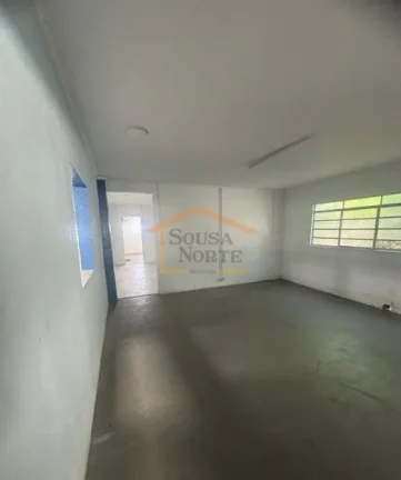 Imagem Galpão, área total 1.081.60m², área edificada é 686.15m², pé direito de 8m, altura da entrada...