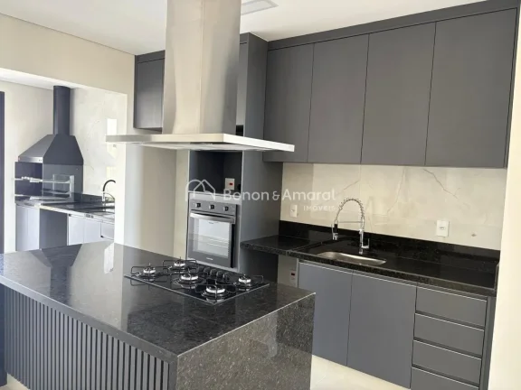 Imagem Esta casa térrea é a combinação perfeita de conforto, elegância e funcionalidade. São três su...
