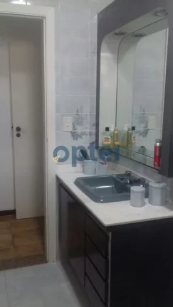 Imagem Apartamento mobiliado com 4 dormitórios (3 suítes), 2 vagas cobertas, 170 m² a duas quadras da praia da Enseada - Guarujá