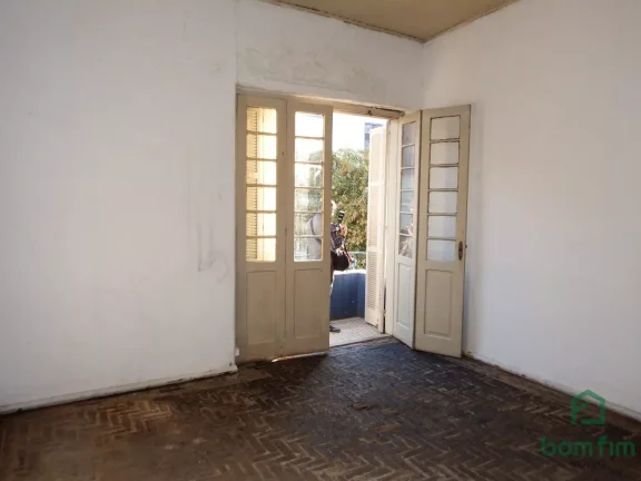 Imagem Casa para aluguel, 4 Dorm. Centro Histórico, Porto Alegre