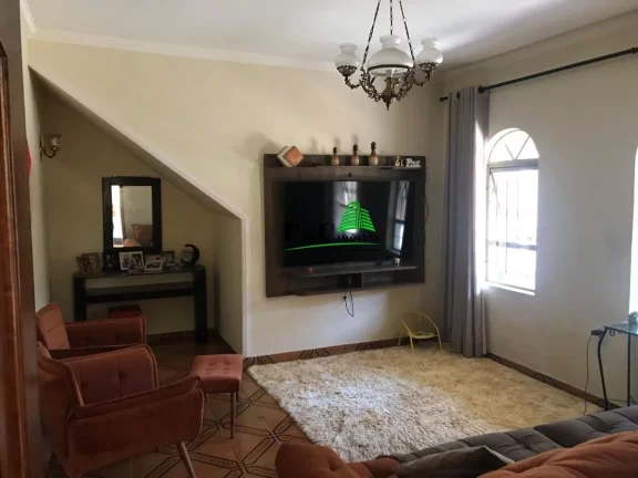 Imagem Casa para Venda em Limeira, Jardim Boa Vista, 4 dormitórios, 1 banheiro, 2 vagas