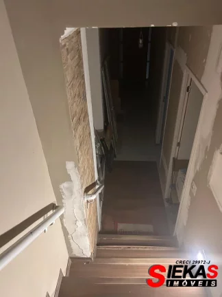 Imagem Casa Comercial para Locação na Penha de França - São Paulo-SP: 5 Quartos, 5 Suítes, 4 Vagas, 500m² de Área
