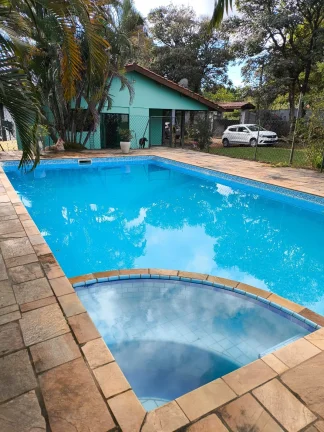 Chacara com 4 dormitorios a venda na cidade de Salto de Pirapora /SP