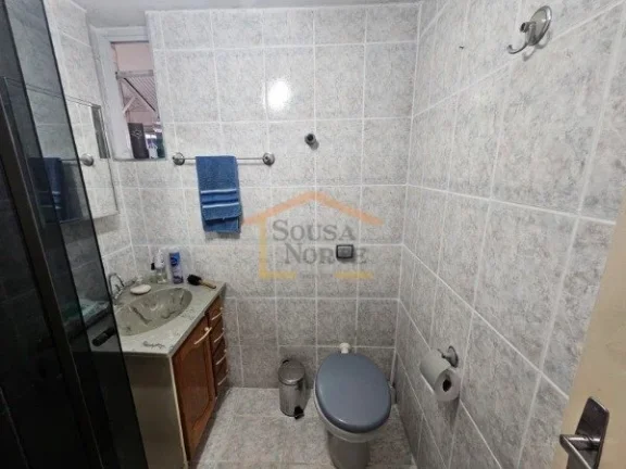 Imagem Apartamento de 73m², com 2 dormitórios e 2 banheiros, localizado em andar alto, com janelas amplas...