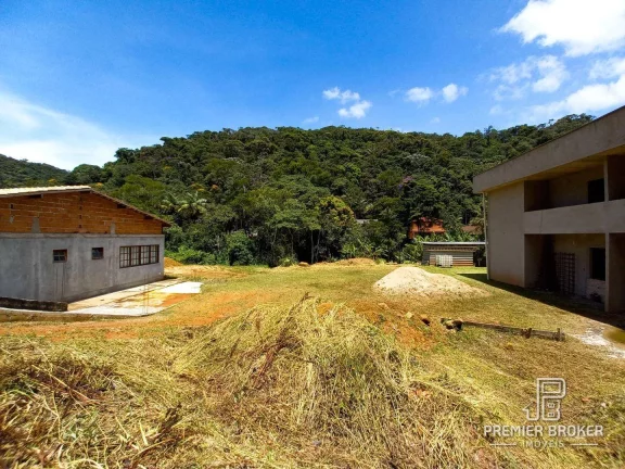 Imagem Terreno à venda, 689 m² por R$ 155.000,00 - Albuquerque - Teresópolis/RJ