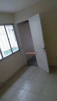 Imagem Sobrado com 4 dormitórios à venda, 200 m² por R$ 770.000 - Jardim Nova Taboão - Guarulhos/SP