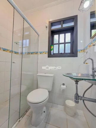 Imagem Casa para Locação, com 5 dormitórios 3 Suítes, atende até 12 Pessoas - Riviera de São Lourenço Bertioga SP