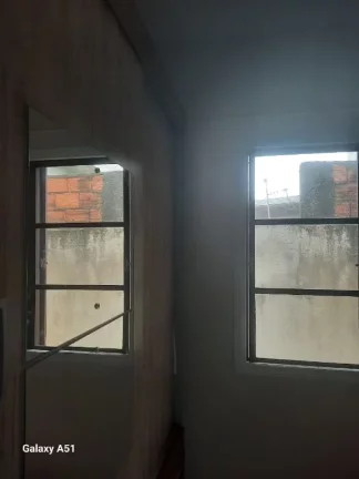 Imagem Sobrado com 3 dormitórios à venda, 108 m² por R$ 420.000,00 - Vila Pereta - Poá/SP