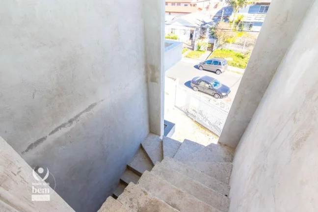Imagem Sobrado em condomínio fechado - Estuda Permuta - 3 suítes, terraço com churrasqueira e 2 vagas de garagem a venda no Capão Raso