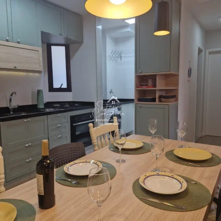 Imagem Apartamento reformado em Guarujá-SP, Jardim Astúrias: 2 quartos, 1 suíte, 2 salas, 2 banheiros, 1 vaga de garagem, 62,25 m²