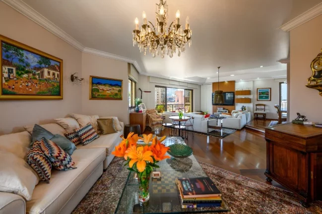 Imagem Duplex for Sale in São Paulo, Brazil: 5 Beds, 5 Baths, 4 Car Spaces, 790m² - Exclusive Cerqueira César Residence