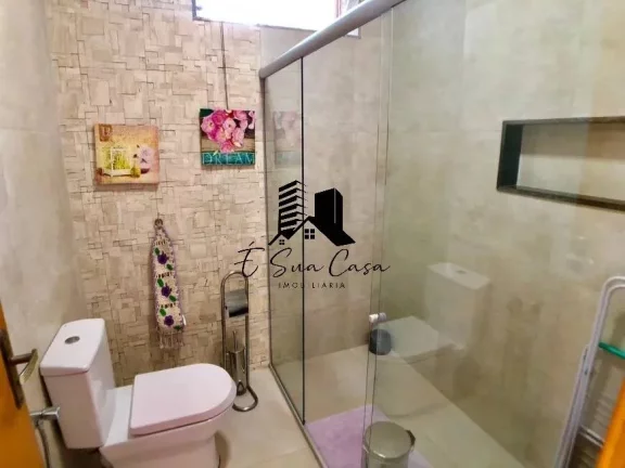 Imagem Casa com 3 Quartos e 2 banheiros à Venda, 360 m² por R$ 1.350.000(Código do anunciante: 87784 | C...