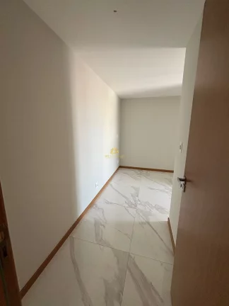 Imagem Este é o refúgio perfeito para quem sonha em morar ou investir a poucos passos da praia. Localizad...