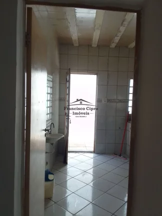 Imagem Casa à venda no bairro Campo do Galvão - Guaratinguetá/SP
