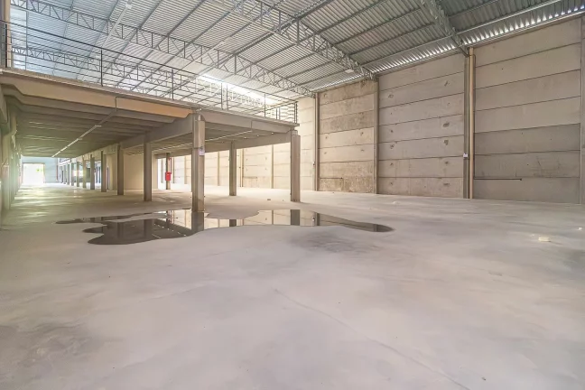 Imagem Galpão à venda, 1698 m² por - R$ 7.200.000,00 - Perequê - Porto Belo/SC