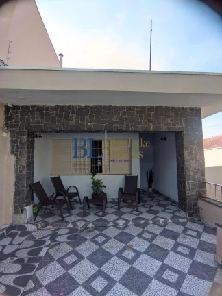 Imagem Casa Ampla com 4 Dormitórios, Suíte e Garagem para Até 7 Carros
