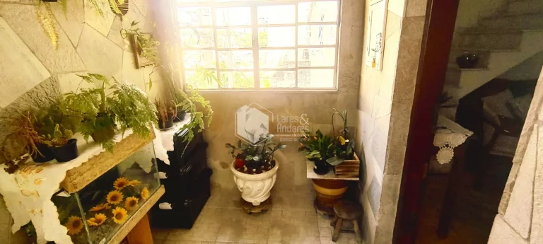 Imagem (SOBRADO + 1 CASA) COM 216M² COM 2 AMPLOS DORMITÓRIOS, ÁREA GOURMET E 3 VAGAS DE AUTO COM PORTÃO AUTOMÁTICO. LAUZANE PAULISTA, SÃO PAULO, SP