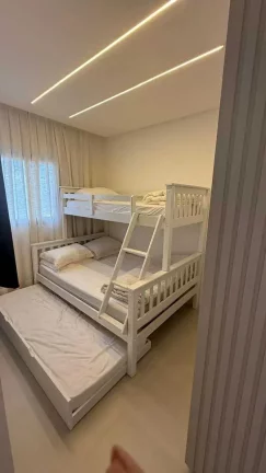 Imagem Apartamento vista mar com 2 suítes e 1 vaga de garagem em Itapema/SC