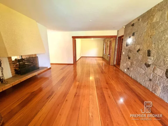 Imagem Casa à venda, 950 m² por R$ 2.000.000,00 - Cascata do Imbuí - Teresópolis/RJ