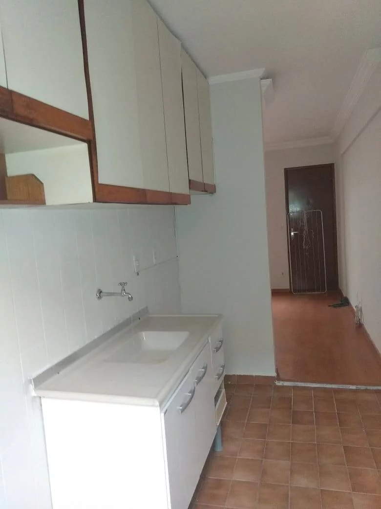 Apartamento com 02 Dormitórios - Condomínio Residencial Azal?(C)ias